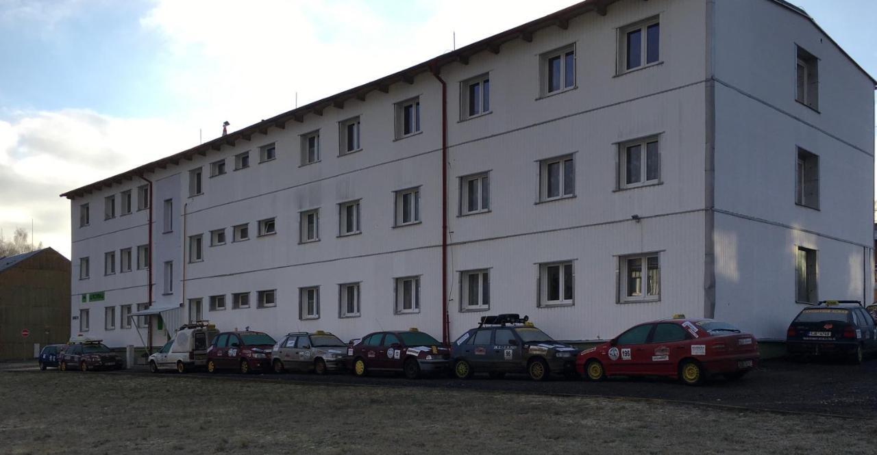 Ubytovani U Ropaku Horní Slavkov Buitenkant foto